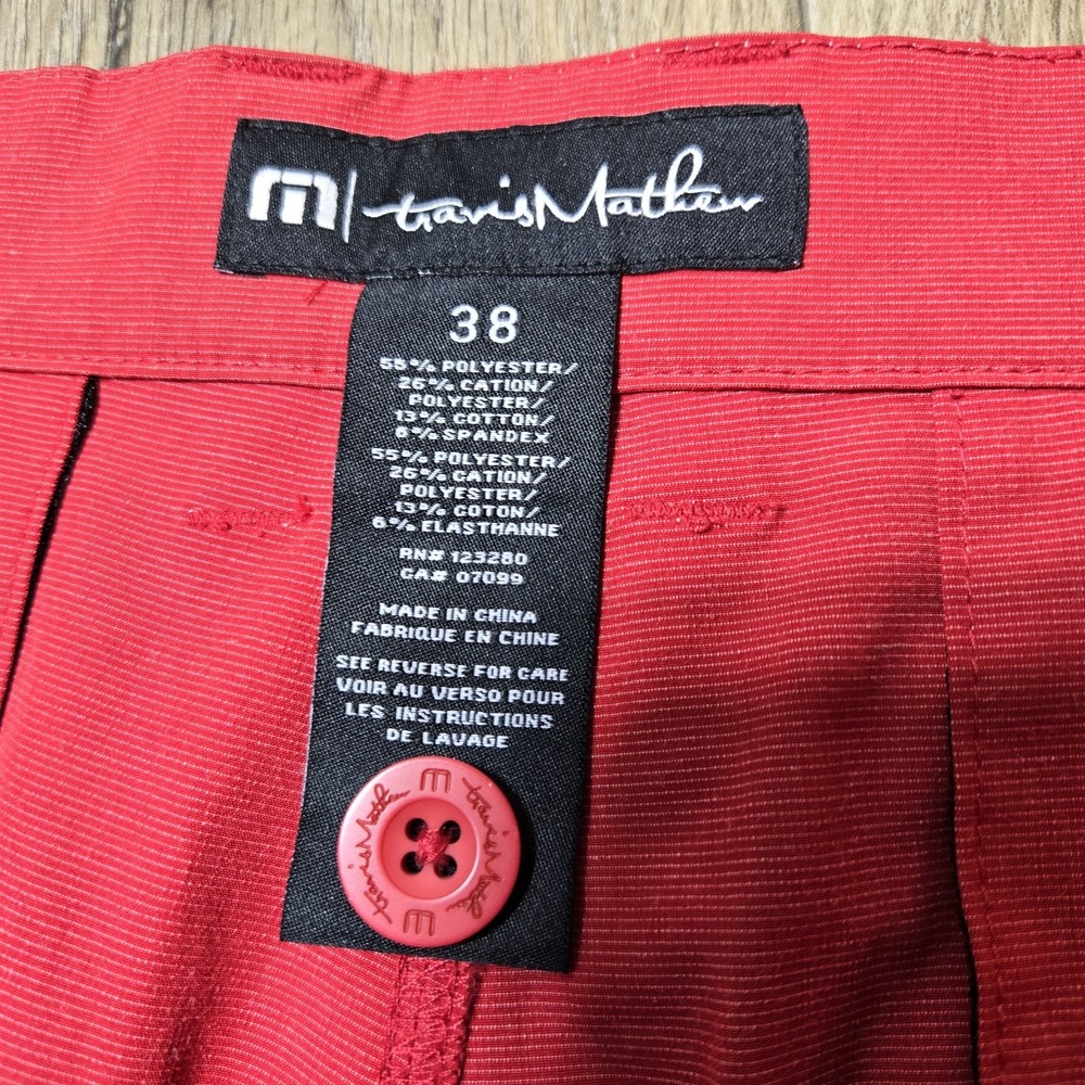 Travis Mathew Red Golf Active Shorts Mens 38 (Measured 39) 10" Inseam - Picture 3 of 8
